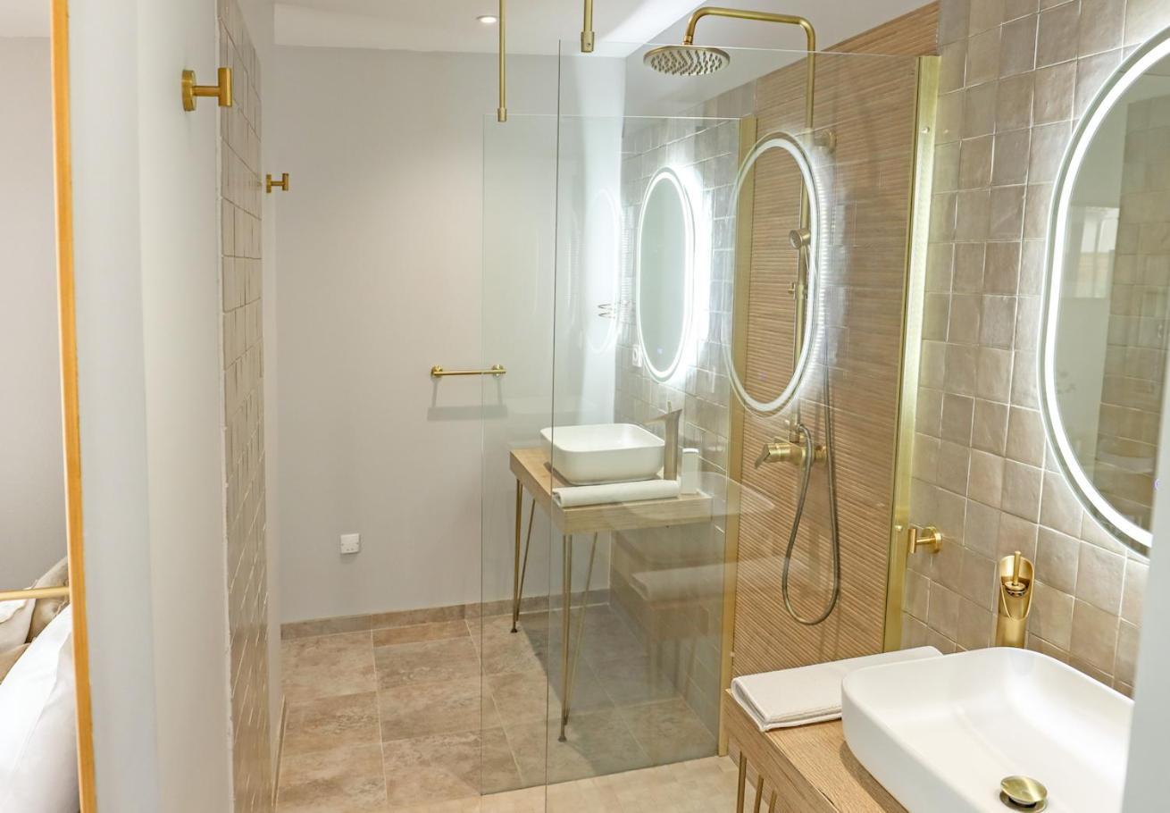 Les Gites De Laure - L'Eden Romantique, Chambres Hotes, Spa Prive, Couloir De Nage, Adults Only Malves-en-Minervois Exteriér fotografie