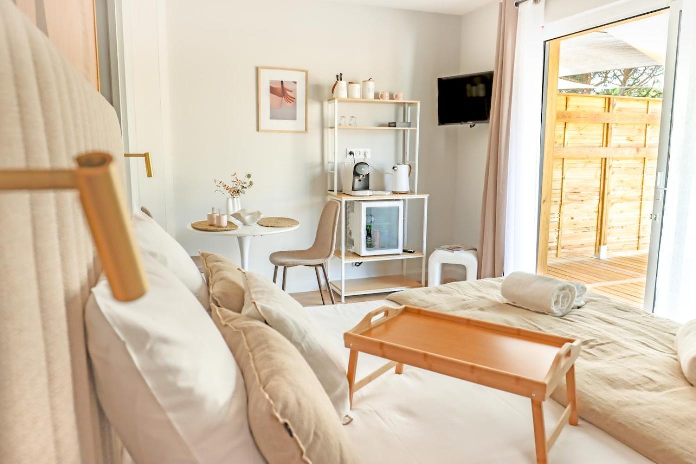 Les Gites De Laure - L'Eden Romantique, Chambres Hotes, Spa Prive, Couloir De Nage, Adults Only Malves-en-Minervois Exteriér fotografie